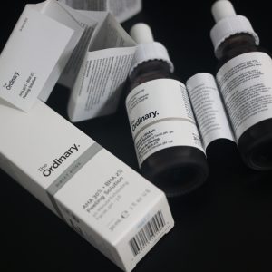 The Ordinary AHA 30%+ BHA 2% Peeling Solution